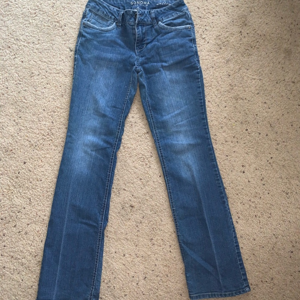 jeans